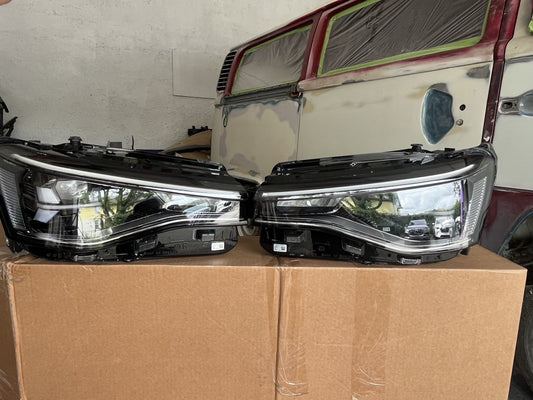 2025 Volkswagen VW TOS headlights Set OEM  NO RETURNS