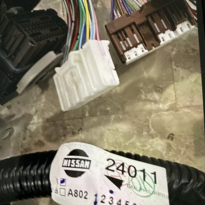 Genuine Mitsubishi Engine Harness MQ718393 2022 2023 2024 Mitsubishi Outlander