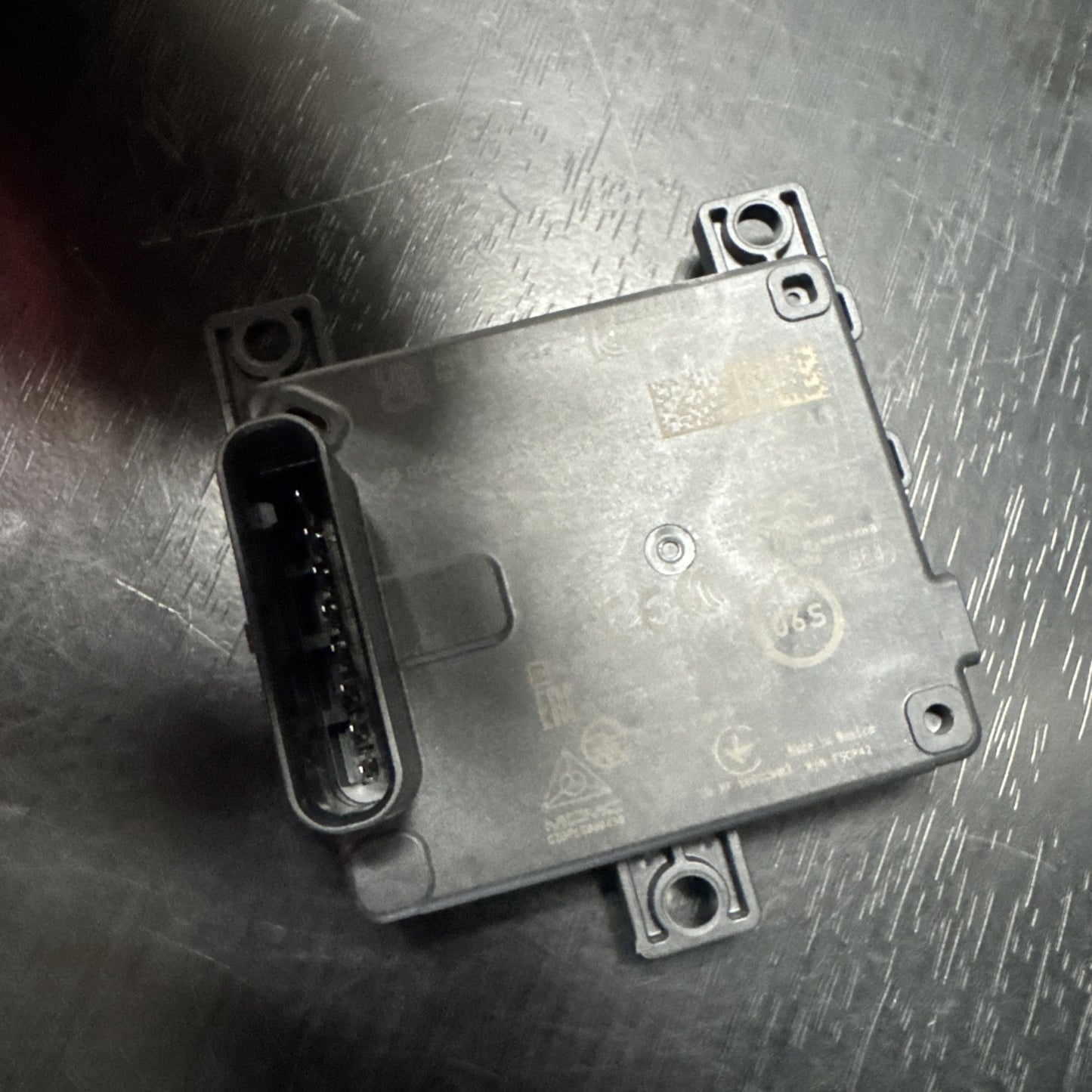 Audi Volkswagen Front Cruise Control Distance Sensor 5WA907561 OEM