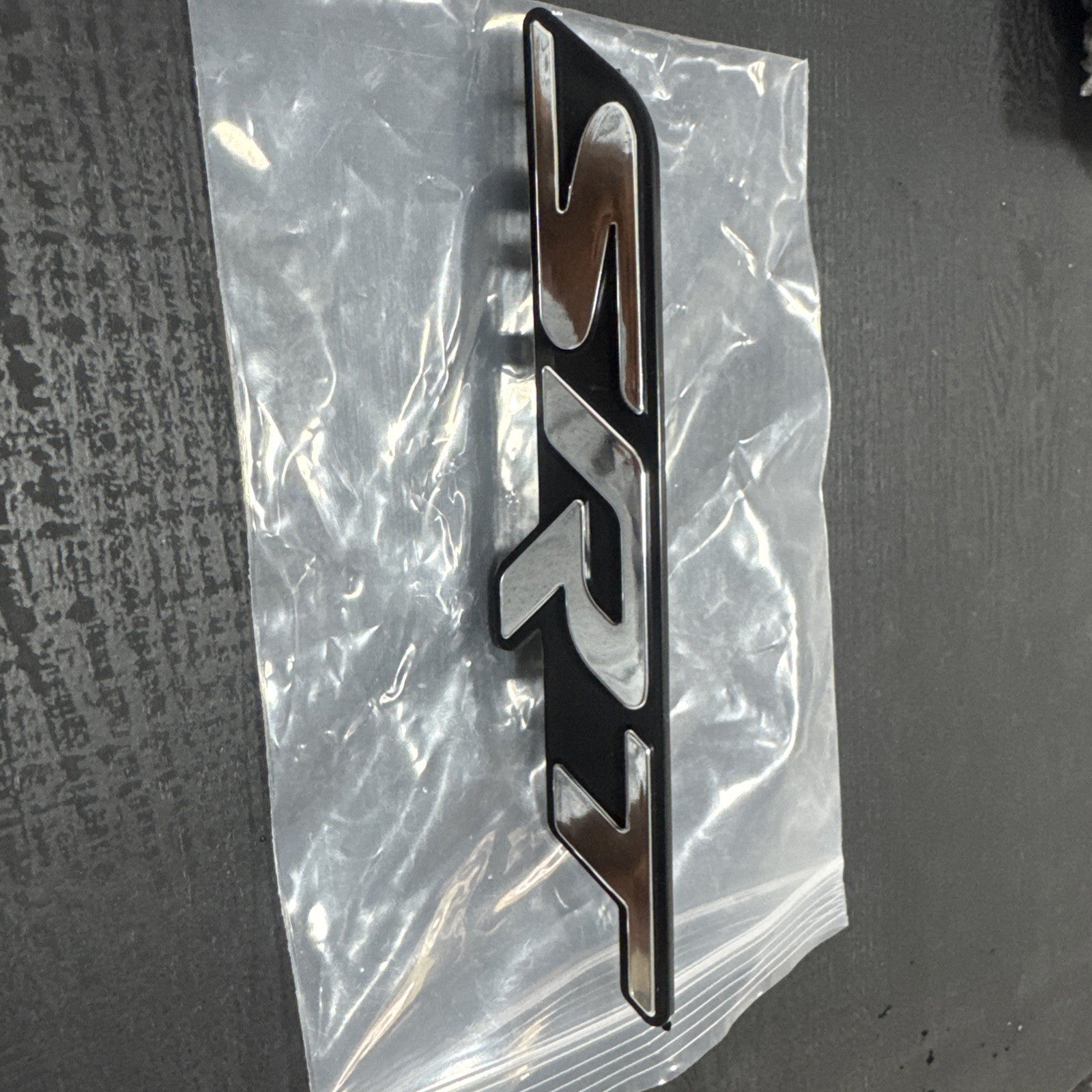 For Dodge Durango 2018-2020 Dodge 68309607AA Front Grille Emblem