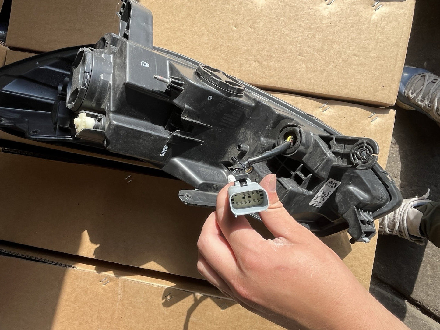 2017-2022 Chevy Trax Headlight Right(passenger) Side Used Like New OEM