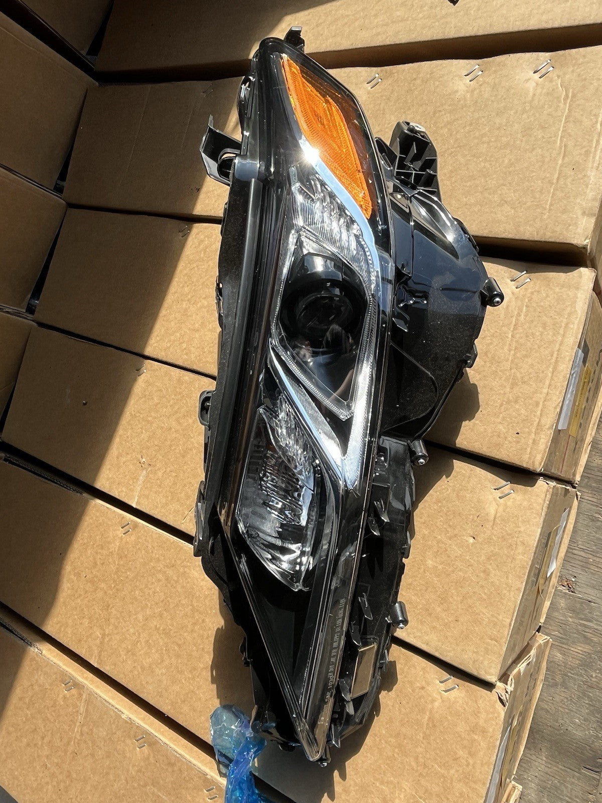 2018-2020 Toyota Camera Left (driver Side ) Headlight