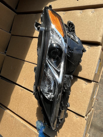 2018-2020 Toyota Camera Left (driver Side ) Headlight