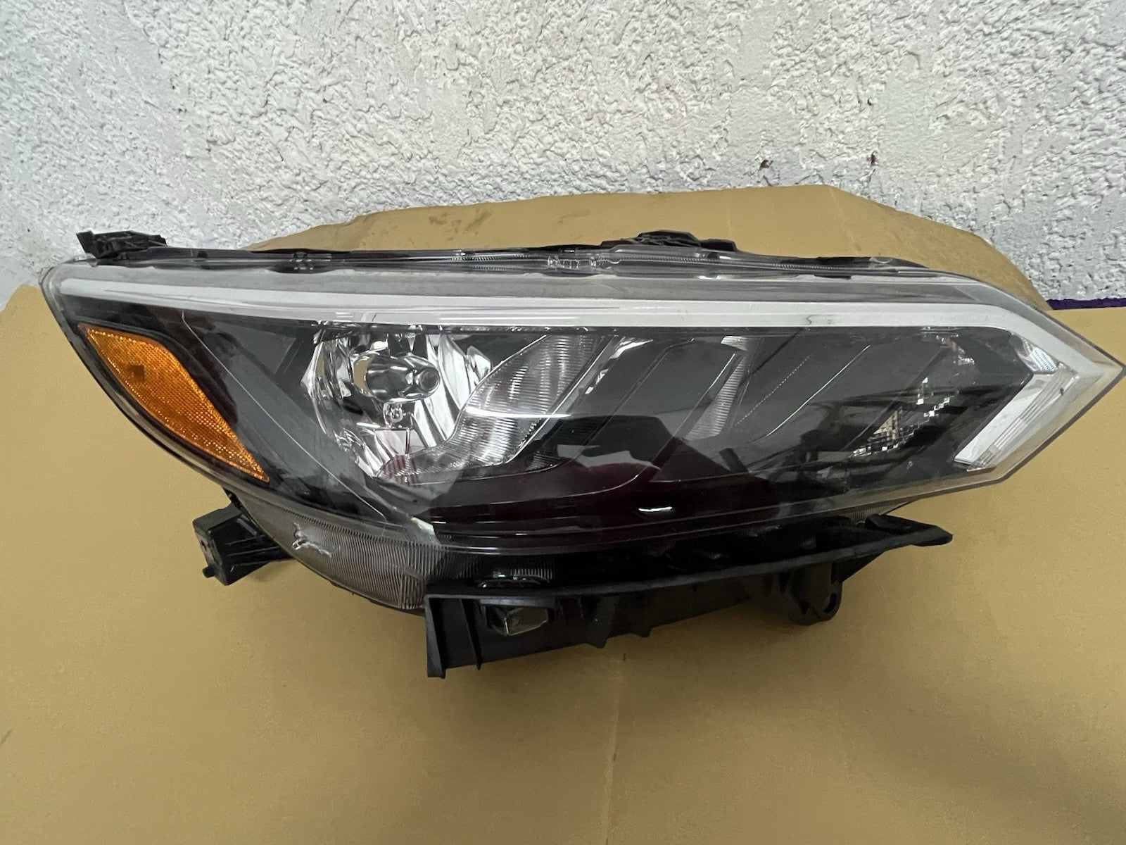 OEM Nissan Sentra Headlight From 2020-2025 Right Side Passenger Side