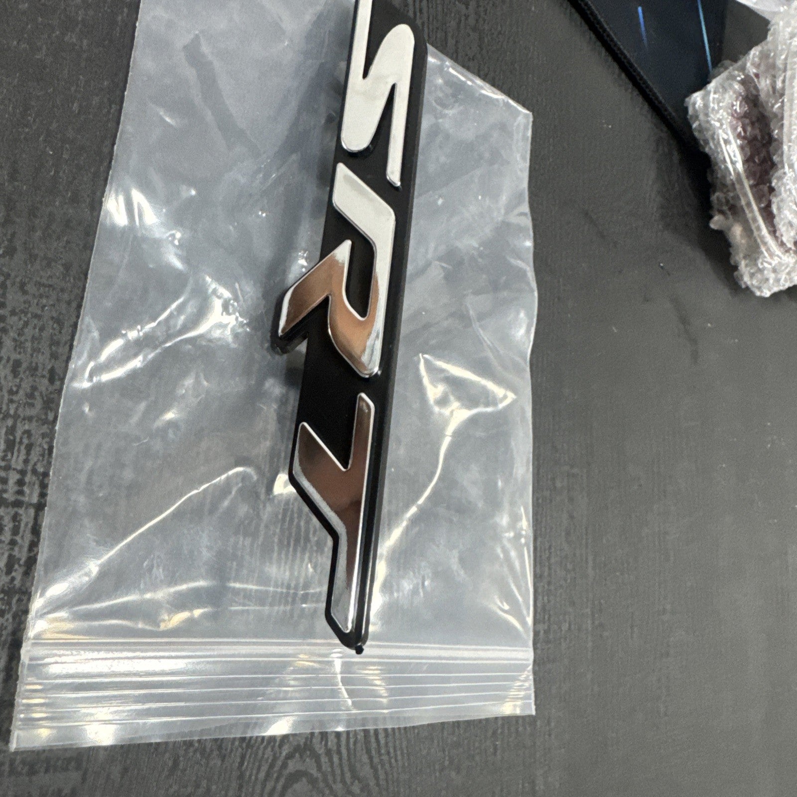 For Dodge Durango 2018-2020 Dodge 68309607AA Front Grille Emblem