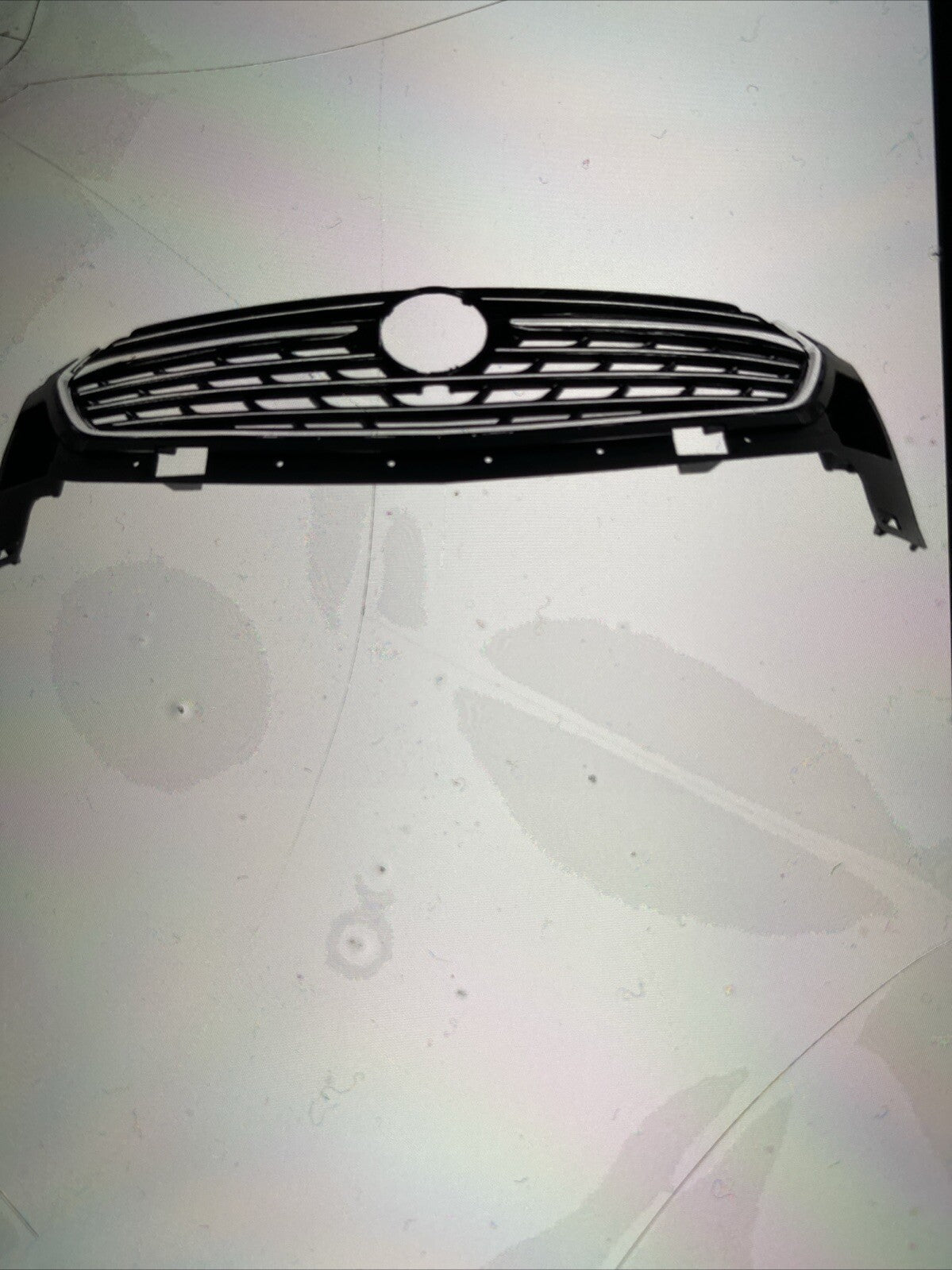 Front Bumper Grille Chrome Black For 2021-2023 Buick Envision Avenir 84899914